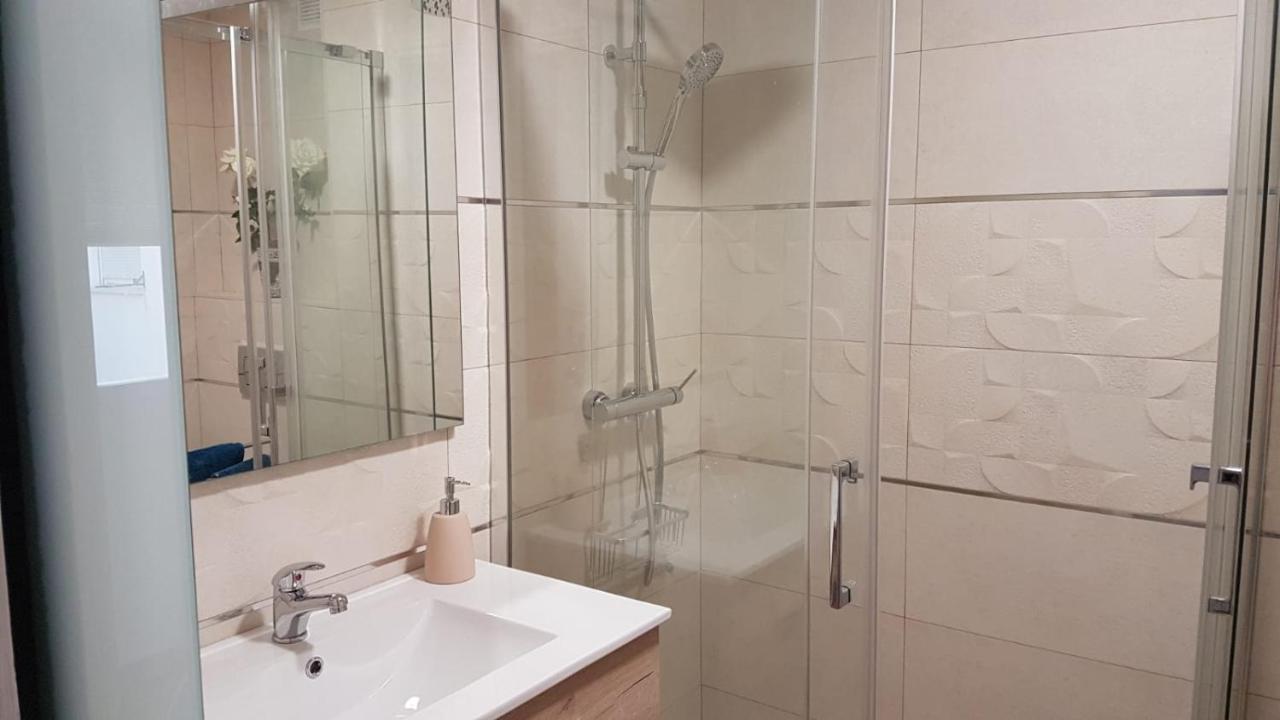 Salvador Rueda Apartment Фуeнхирола Екстериор снимка